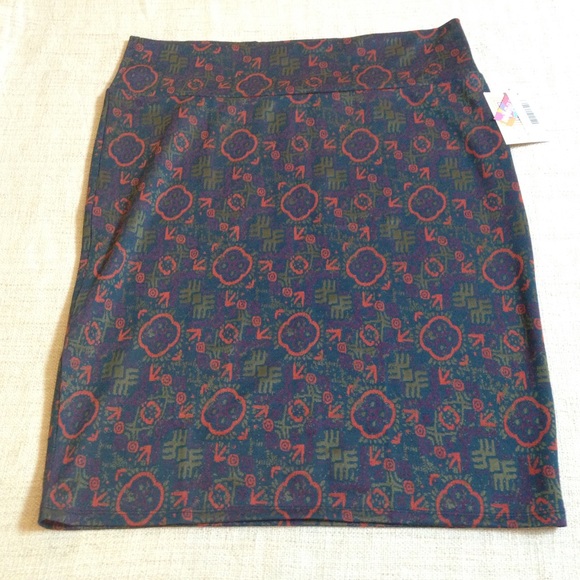 LuLaRoe Dresses & Skirts - LuLaRoe Cassie Skirt 3XL